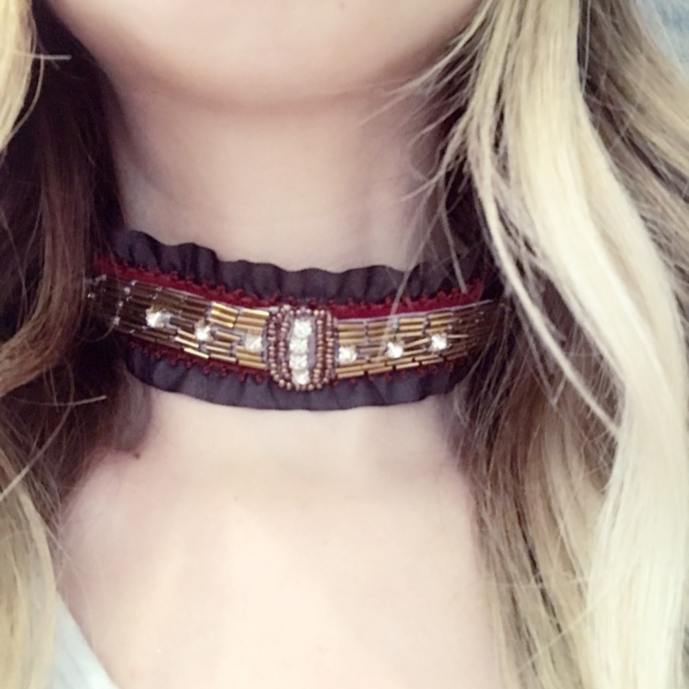 Velvet Romance Choker